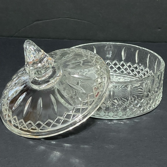 Vtg Indian Clear Glass Princess Pattern Candy Dish - Picture 5 of 8